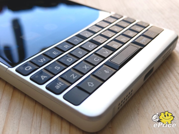 键盘战士的专用武器:blackberry key2 黑莓商务手机 开箱评测