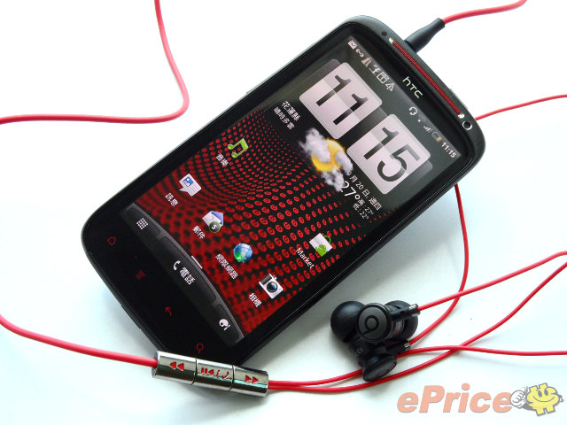 當 HTC Sensation XE 遇上 Beats 專屬耳機   立即享受動感潮音樂！