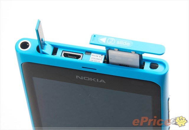 //timgm.eprice.com.tw/tw/mobile/img/2011-12/20/4717276/tunacat_3_Nokia-Lumia-800_df0b94ff0dc248bd7d1ceb72de5e230b.jpg