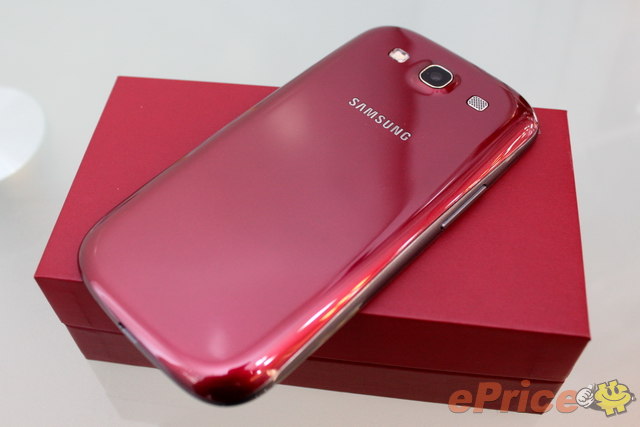 今夏最火紅：Galaxy S3 琥珀紅 媚惑開箱！