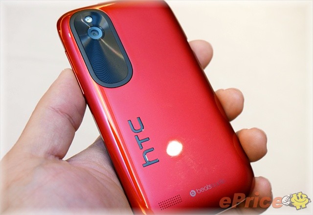 小巧入門款　HTC Desire Q 遠傳上架賣 $6,900 - 5