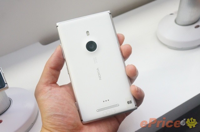 設計更有感　Nokia Lumia 925 倫敦實機動手玩 - 11