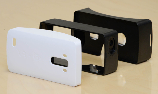 G3專屬VR虛擬視鏡承襲G3經典的Rear Key後置單鍵設計，還能與G3旗艦手機的1W大功率揚聲器與Boost AMP增益放大器完美搭配。.jpg