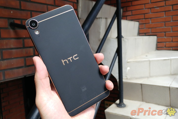 獨特「金屬框緣」機背設計：HTC Desire 10 Lifestyle 開箱實測