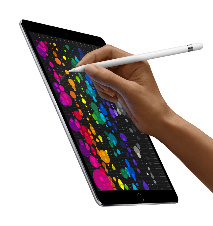 台灣大哥大今日起，正式開賣10.5吋和12.9吋兩款最新iPad Pro LTE.jpg