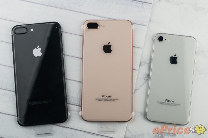 三色款式齊聚一堂，iPhone 8、iPhone 8 Plus 火熱開箱！