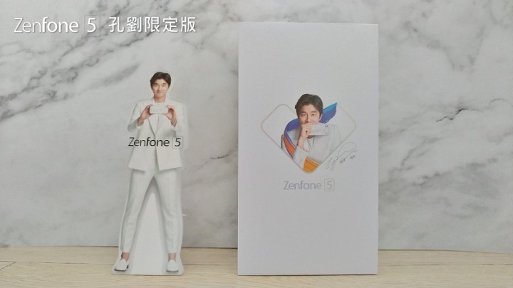 【ZenFone 5孔劉限定版】孔劉+ZenFone 5彩盒.jpg