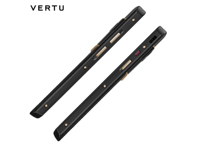 開價破 4 萬！Vertu 回歸 Aster P 寫住「英国制造」