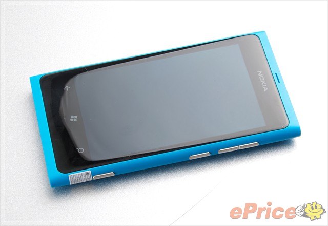 //timgm.eprice.com.tw/tw/mobile/img/2011-12/20/4717276/tunacat_3_Nokia-Lumia-800_1d570be6e13351bd9277d820c226a025.jpg