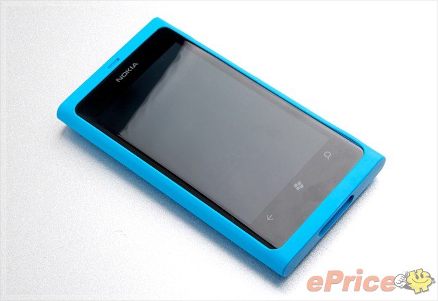 //timgm.eprice.com.tw/tw/mobile/img/2011-12/20/4717276/tunacat_3_Nokia-Lumia-800_5e4c50440880fdeb1764f923202f8f2d.jpg
