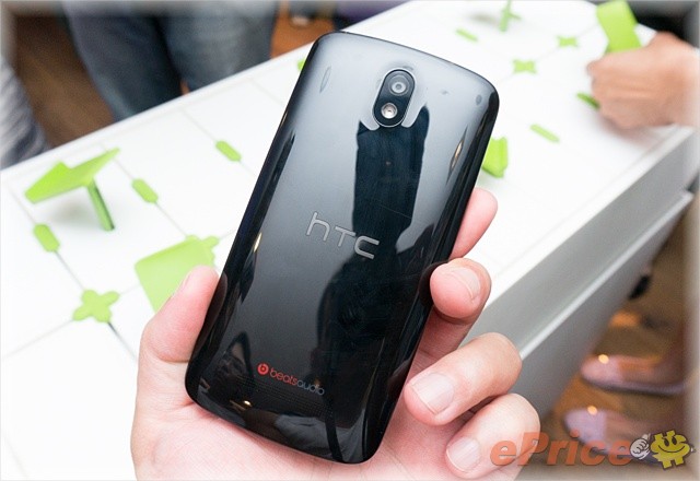 HTC Desire 500 (Z4) 八月上市　$11,900 台灣大獨賣 - 7