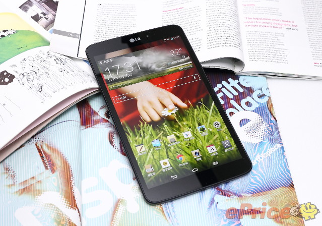 纖巧 LG G Tablet 8.3，Full HD IPS 螢幕超享受