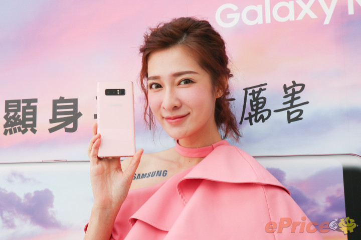 台灣第一波上市！Samsung Galaxy Note 8「星紗粉」實機圖賞
