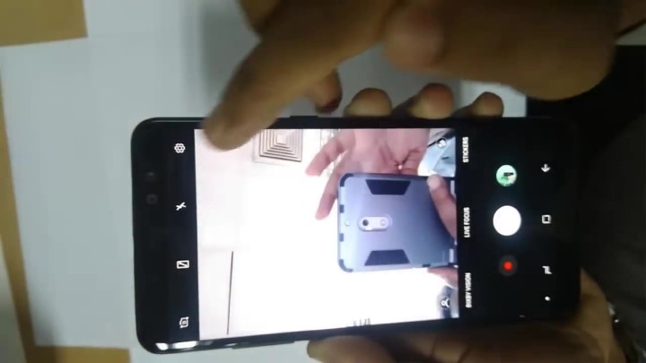 (20) Samsung Galaxy A8+ (2018) in Bangladesh দেখুন স্যামসাংয়ের নতুন ফোন SM-A730F 16 MP Camera - YouTube.mp4_20171211_143718.570.jpg