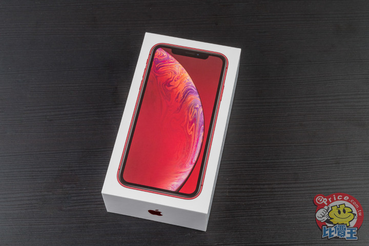 iPhone XR (PRODUCT) RED 紅色版開箱與效能測試！它和Xs、Xs Max 有