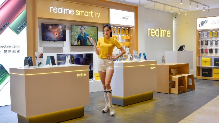 realme三創品牌專櫃位於三創生活園區二樓，於11月14日正式試營運。.jpg