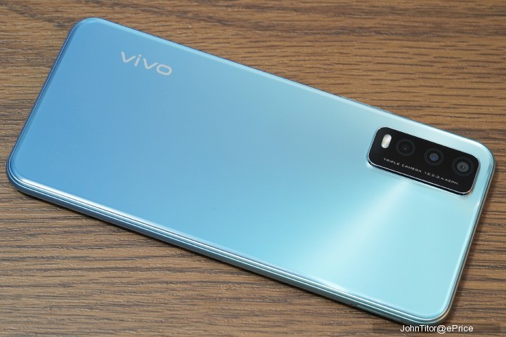 超高續航力、獨立三卡槽　vivo Y20s 實機測試