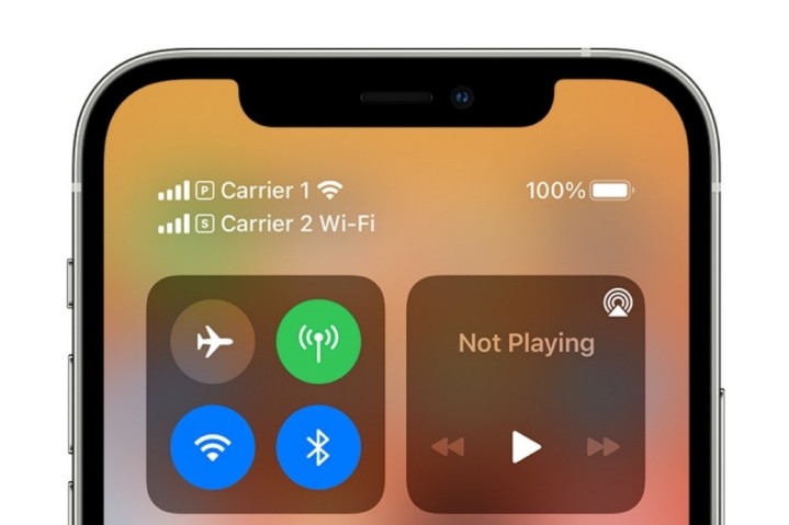 ios14-iphone12-pro-dual-sim-control-center-status-wifi-wifi-calling-side.jpg