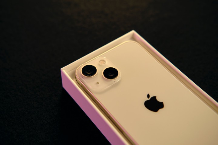 開賣第四天，iPhone 13罕見降價mini全機型降幅最高達3_.jpg