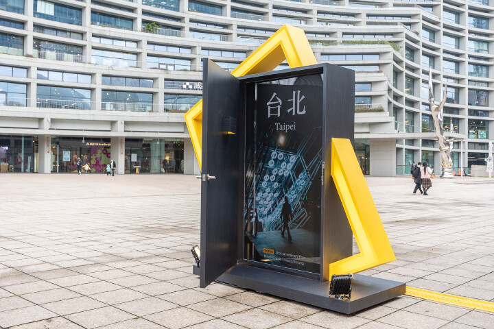 realme 9 Pro 系列於松山生活園區打造追光傳送門，一秒偽出國