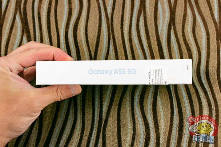三星高性價比防水新機：Galaxy A53 5G 開箱、內外實測