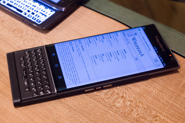 懷念黑莓機型態的智慧型手機嗎？這家中國手機公司或許能給你一點慰藉
