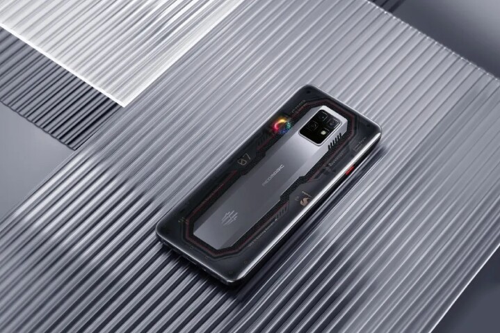 Nubia在全球市場推出紅魔7 Pro，同樣搭載提升觸控反應率等效果的獨立晶片