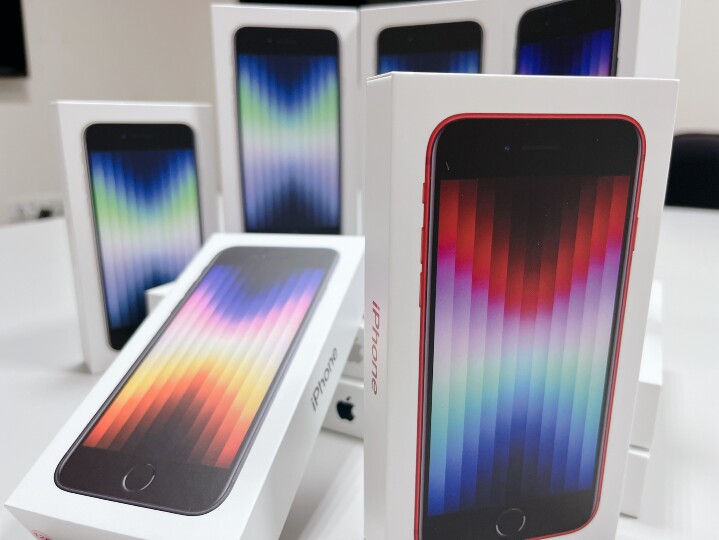 傑昇通信 一站購足 Apple iPhone SE (2022) 限時優惠