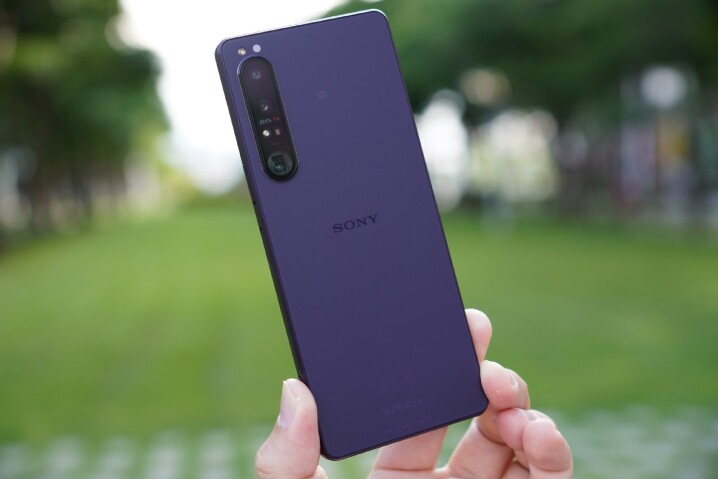 Xperia 1 IV 專用配件：日本香蕉牌高透明保護殼、雙料保護殼開箱