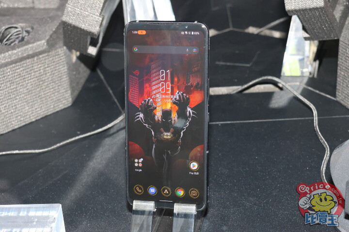 ASUS ROG Phone 6D Ultimate 16GB/512GB 介紹圖片