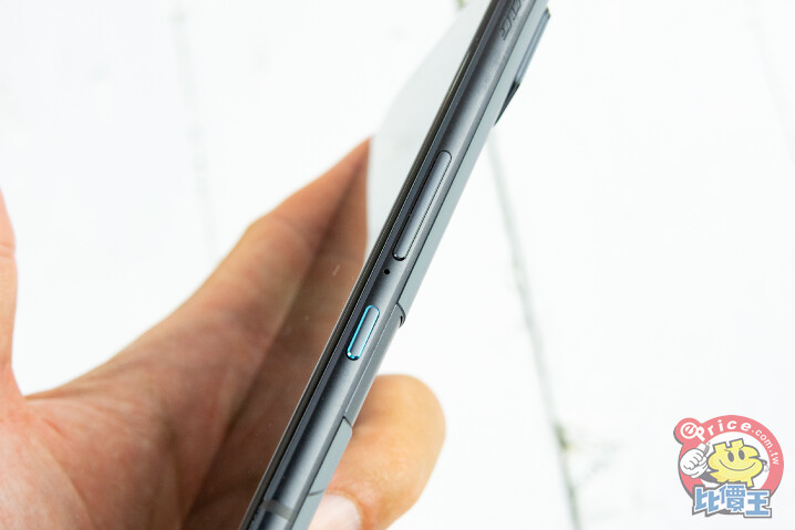 天璣 9000+ 效能如何？ROG Phone 6D Ultimate 開箱，性能、續航力實測