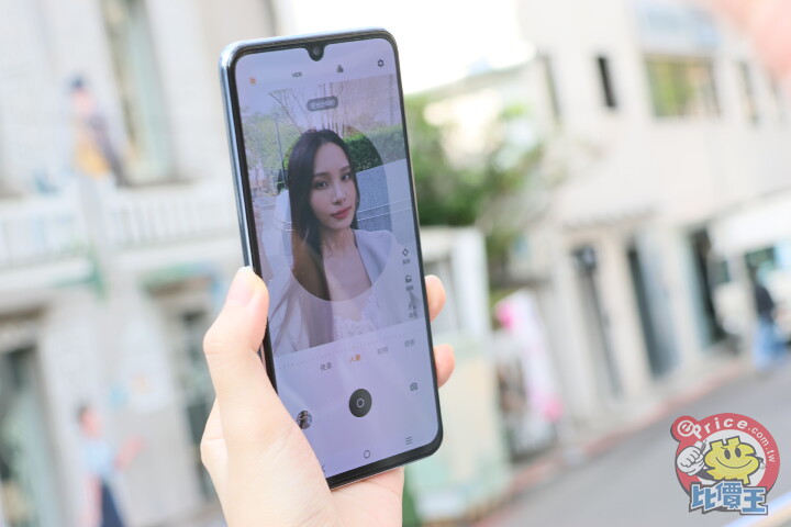 The vivo V21s 5G selfie artifact reappears, take it to Zhongshan Station to take pictures of Pokémon and Christmas decorations!