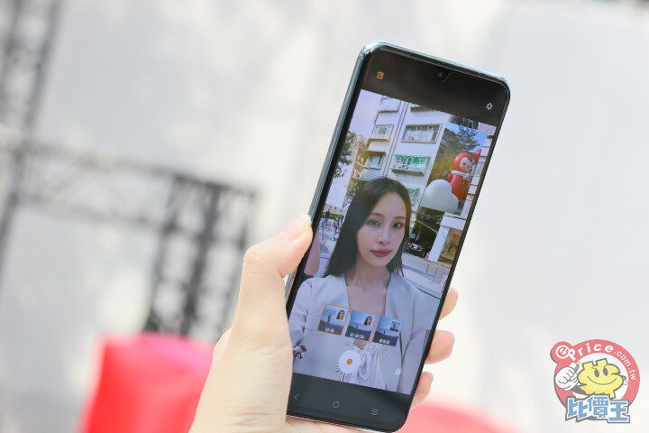 The vivo V21s 5G selfie artifact reappears, take it to Zhongshan Station to take pictures of Pokémon and Christmas decorations!