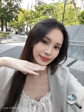 The vivo V21s 5G selfie artifact reappears, take it to Zhongshan Station to take pictures of Pokémon and Christmas decorations!