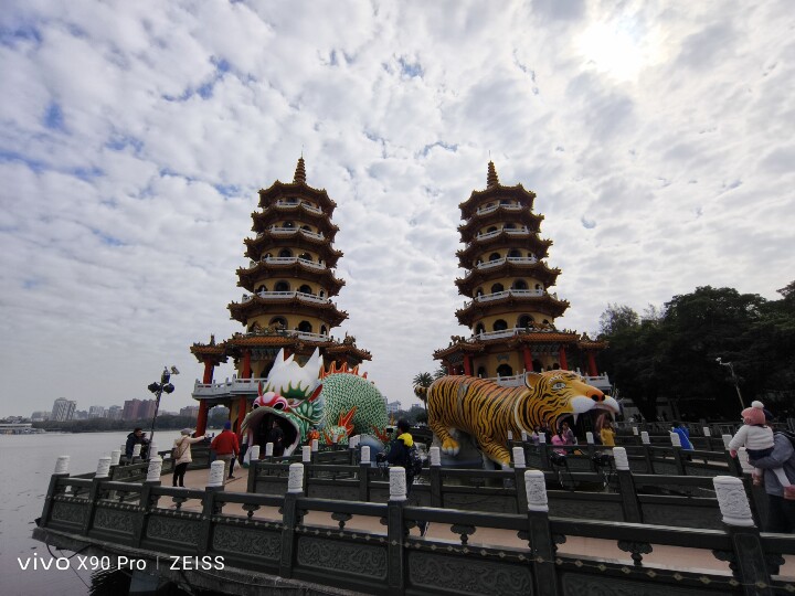 化繁為簡,掌中大師 vivo X90 Pro