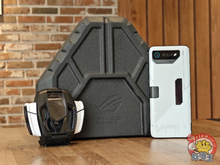 ROG Phone 7 ultimate 開箱、性能、電池、影音、相機實測