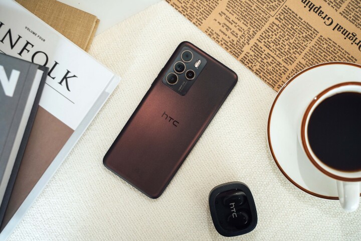 【HTC新聞圖檔】HTC U23 pro咖啡黑.jpg