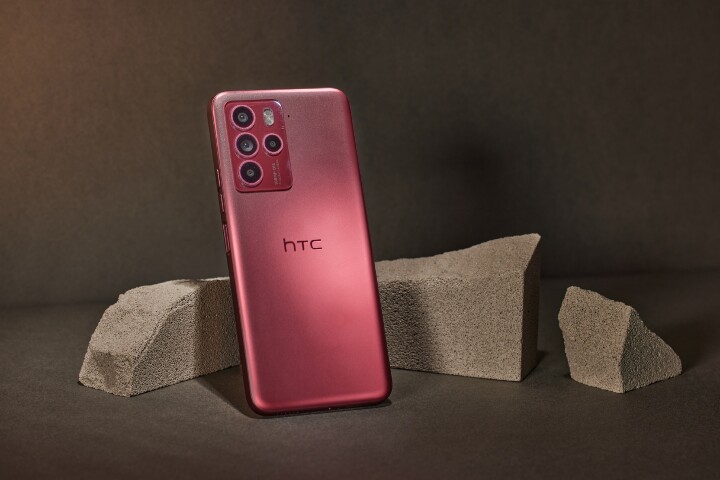 趁勝追擊  HTC U23 Pro 加碼推出超美「迷霧紅」