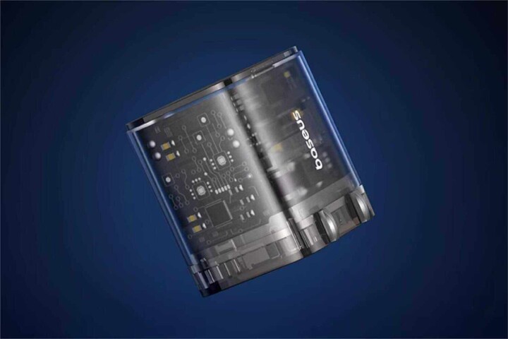 透明機械感外殼設計  Baseus 推出 30W 透明氮化鎵充電器