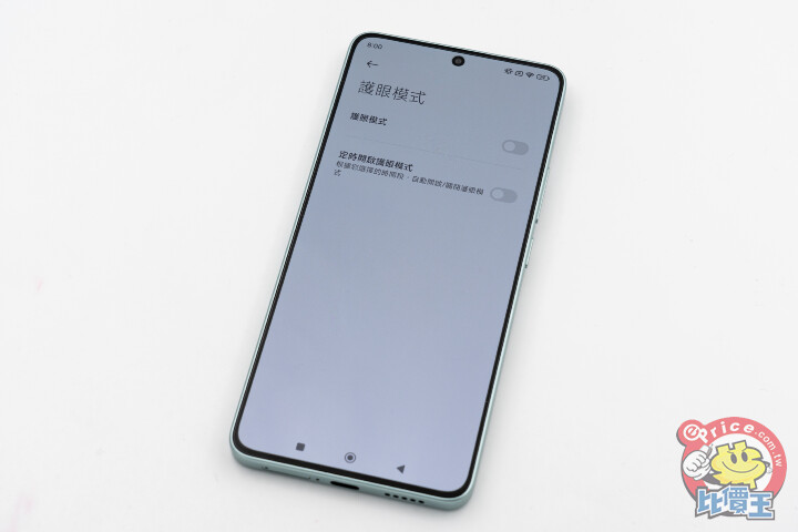 POCO F6 開箱動手玩：擁有旗艦規格、親民價格的超高CP值手機