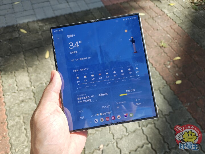 全能摺疊旗艦：Samsung Galaxy Z Fold 6 外觀、電池、影音、AI、相機、開箱實測