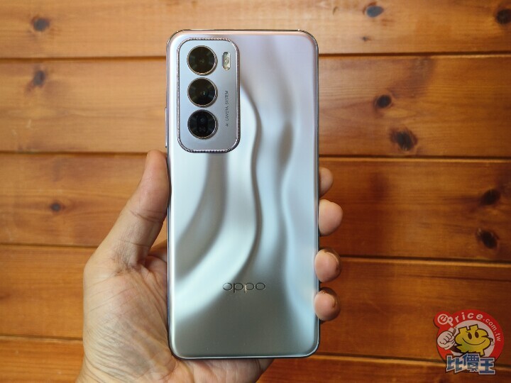 OPPO Reno 13 Pro 螢幕、相機、電池規格曝光