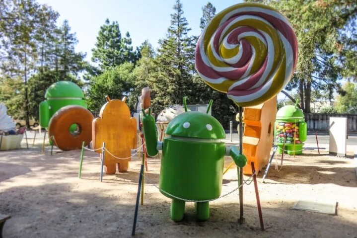 android-statues.jpg