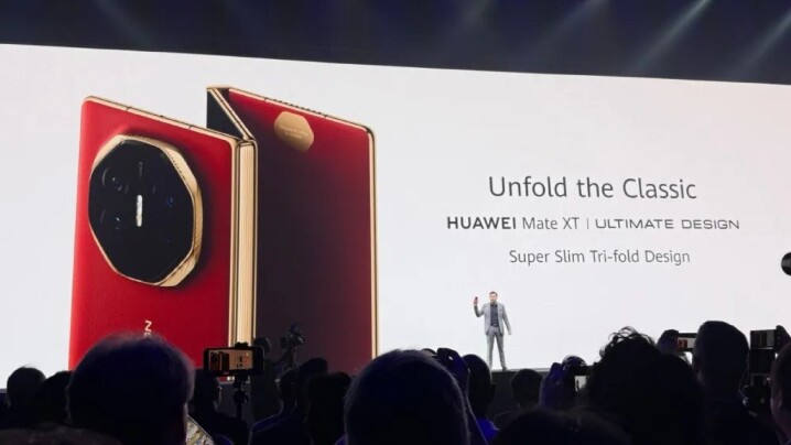 HUAWEI-Mate-XT-Ultimate02.jpg