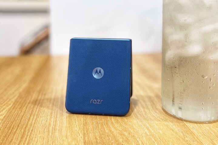 傑昇通信全力寵媽省到底,Motorola Razr 60系列開賣再抽Rimowa行李箱_0.jpg 傑昇通信全力寵媽省到底,Motorola Razr 60系列開賣再抽Rimowa行李箱_0.jpg