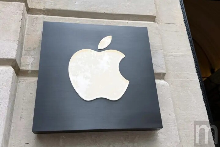 apple-3.jpg apple-3.jpg