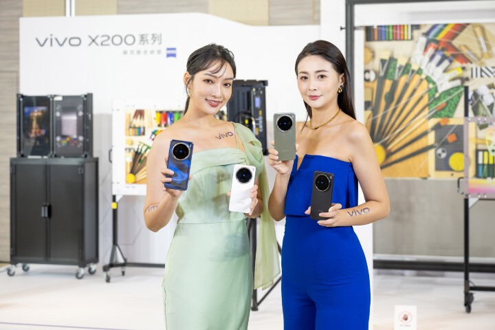 _vivo新聞照片_vivo於618年中慶期間聯手四大電商平台推出獨家限時優惠_熱銷雙冠旗艦X200即日起至6月19日限時價直降萬元.jpg _vivo新聞照片_vivo於618年中慶期間聯手四大電商平台推出獨家限時優惠_熱銷雙冠旗艦X200即日起至6月19日限時價直降萬元.jpg
