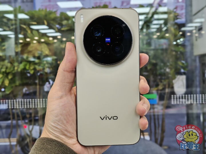 IMG_20251120_165528118_HDR.jpg IMG_20251120_165528118_HDR.jpg