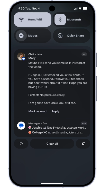 Google 圖二：AI 通知摘要，自動濃縮冗長的訊息和群組聊天內容.png