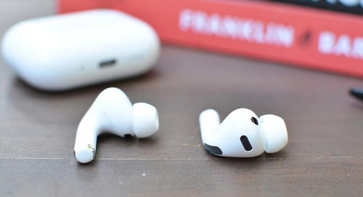 果粉信仰與實用性兼具！AirPods系列霸榜前三名，上市新品成最大亮點_0.jpg